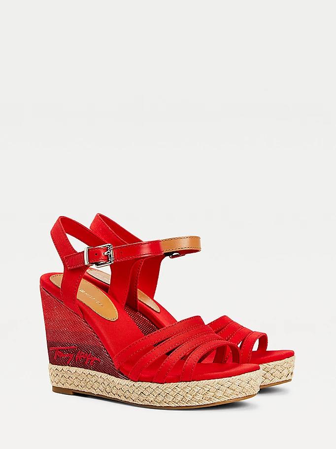 Light Red