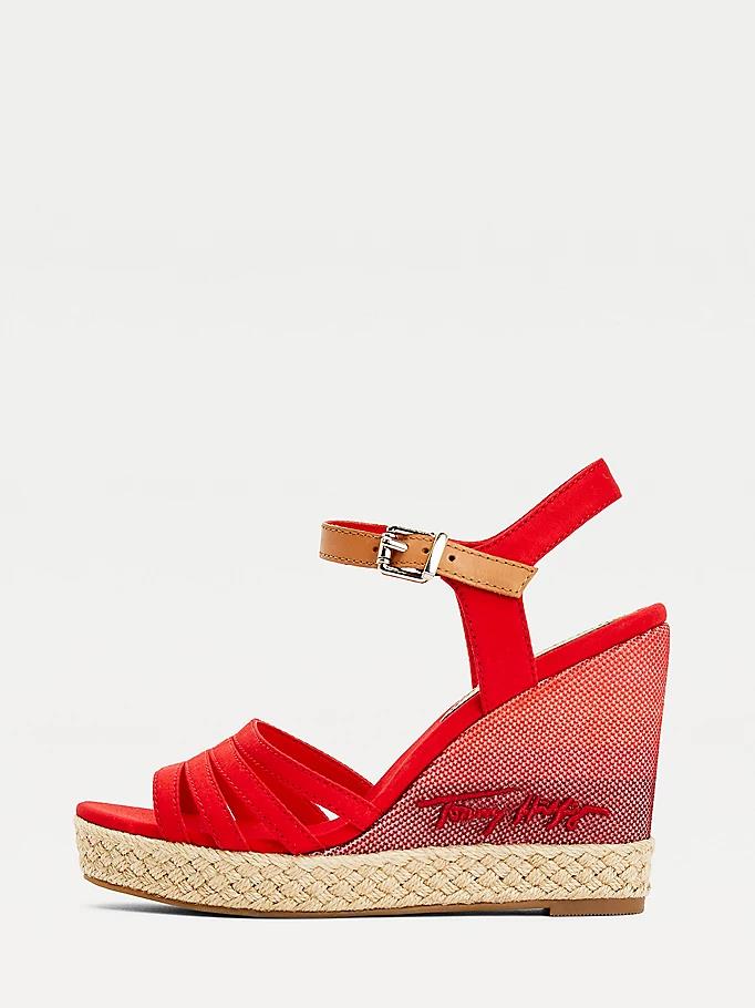 Light Red