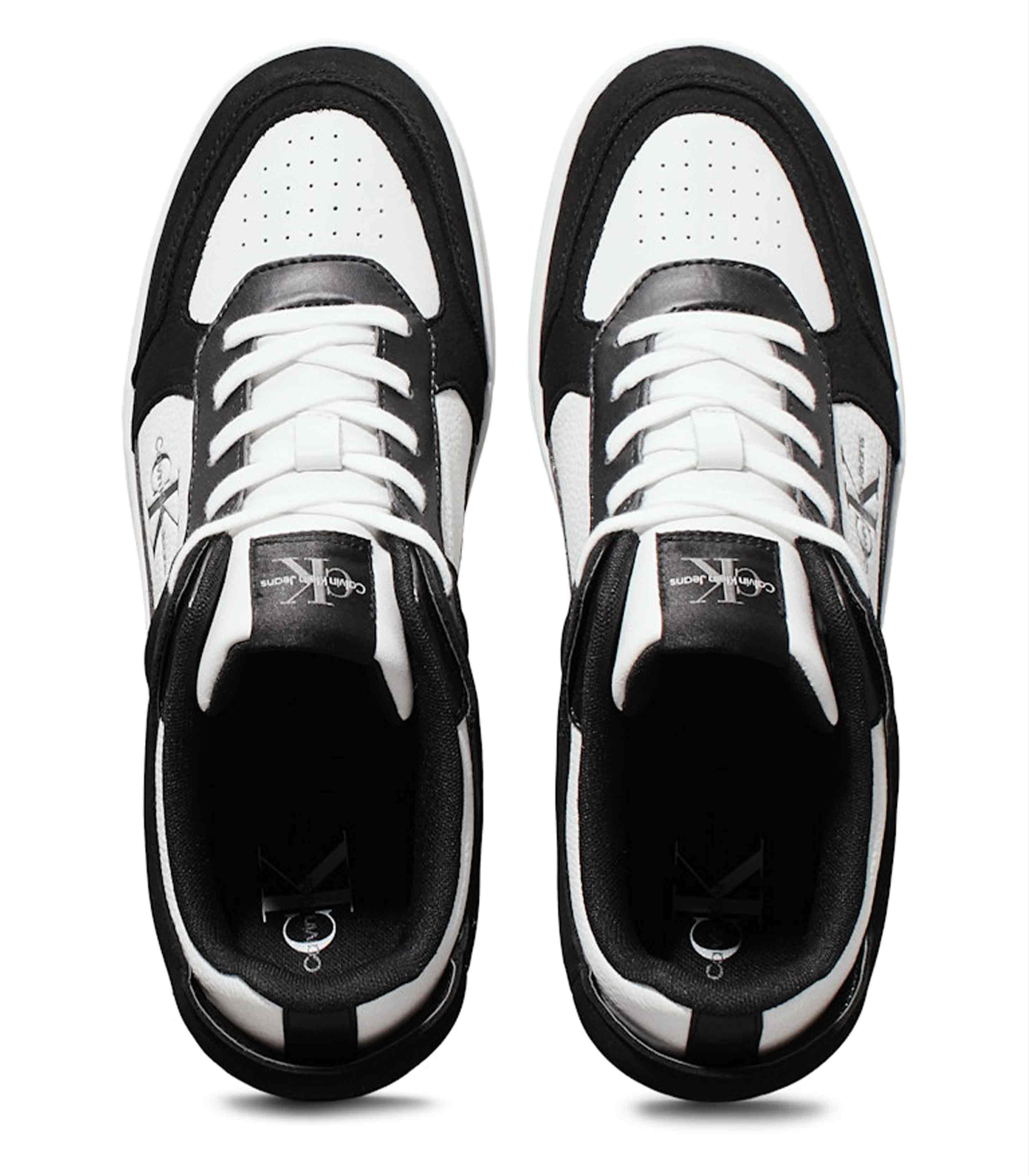 black/white